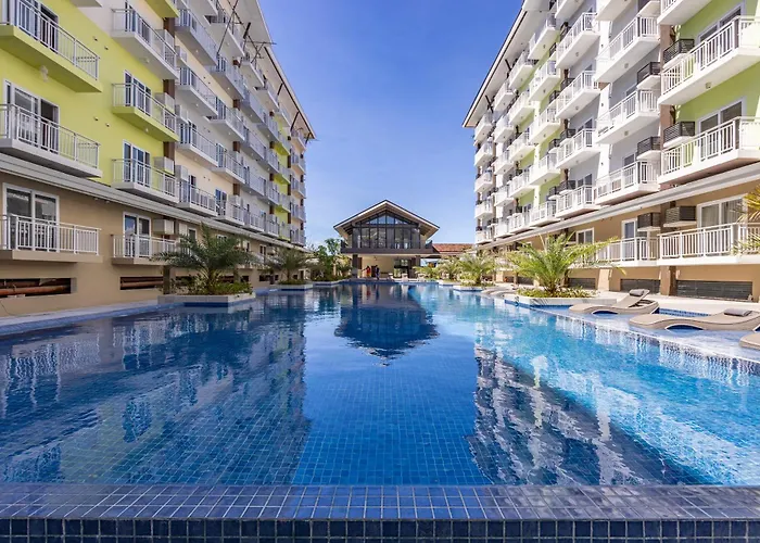 Amani 712b, 3 Minutes To Airport,with Gym & Pool,200mbps Wifi,free Netflix Île de Mactan