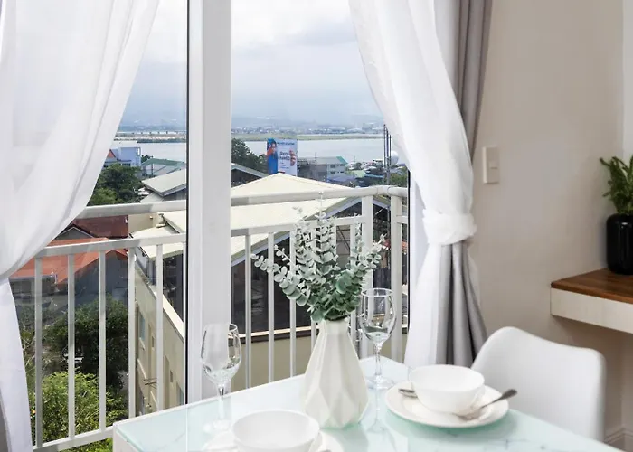 Amani 712b, 3 Minutes To Airport,with Gym & Pool,200mbps Wifi,free Netflix