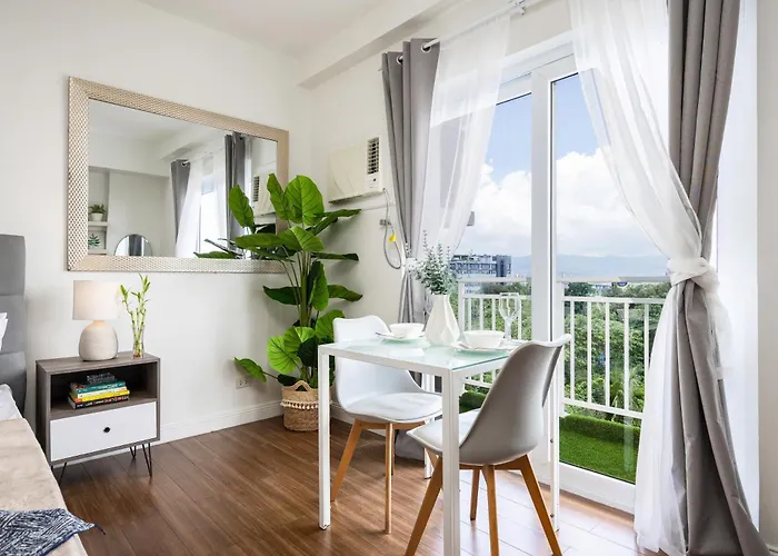 Amani 712b, 3 Minutes To Airport,with Gym & Pool,200mbps Wifi,free Netflix * Île de Mactan