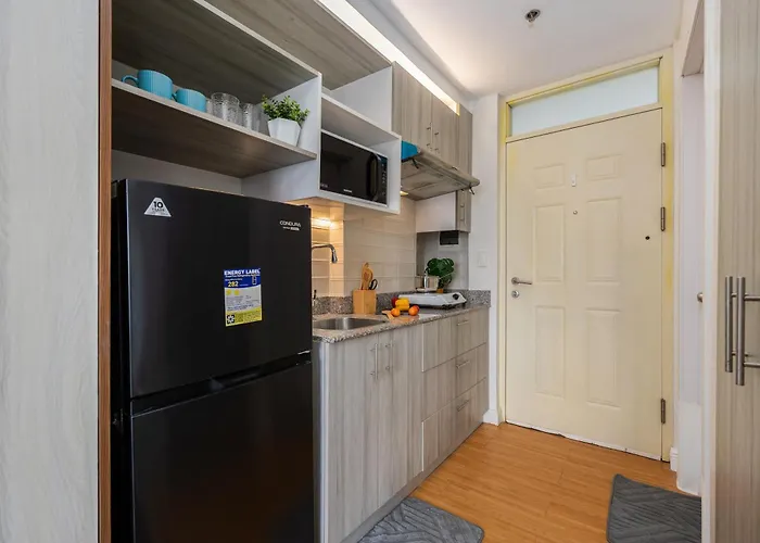 Amani 712b, 3 Minutes To Airport,with Gym & Pool,200mbps Wifi,free Netflix Île de Mactan