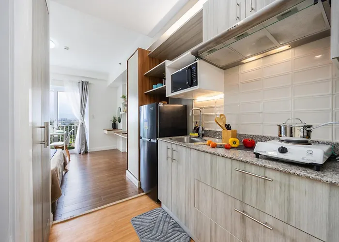 Amani 712b, 3 Minutes To Airport,with Gym & Pool,200mbps Wifi,free Netflix Appartement