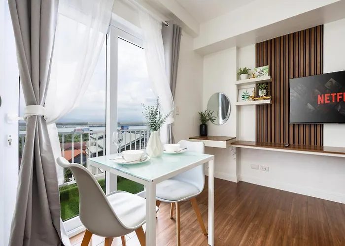 Amani 712b, 3 Minutes To Airport,with Gym & Pool,200mbps Wifi,free Netflix Appartement Île de Mactan